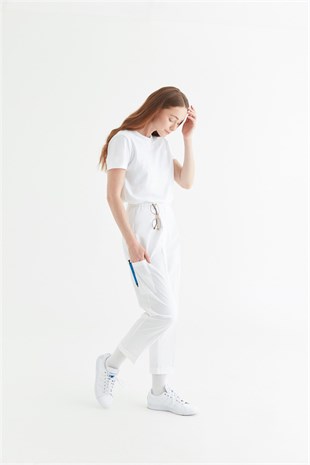 Kadın Scrubs Pileli Pantolon Beyaz